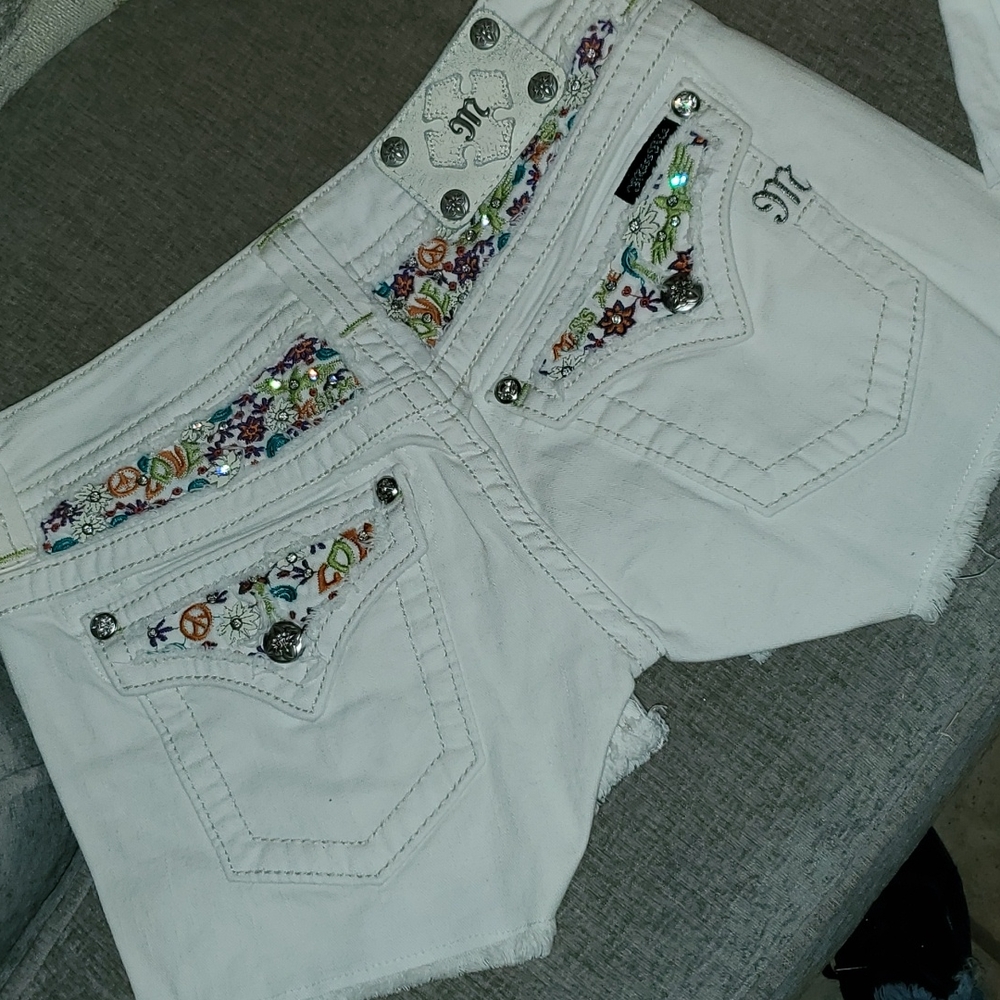 Miss me shorts